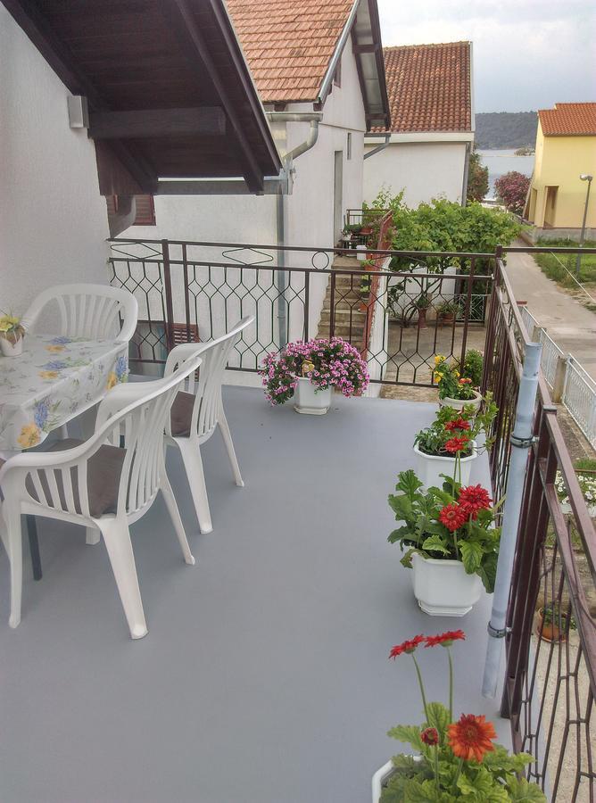 Nada Apartment ビリセ エクステリア 写真